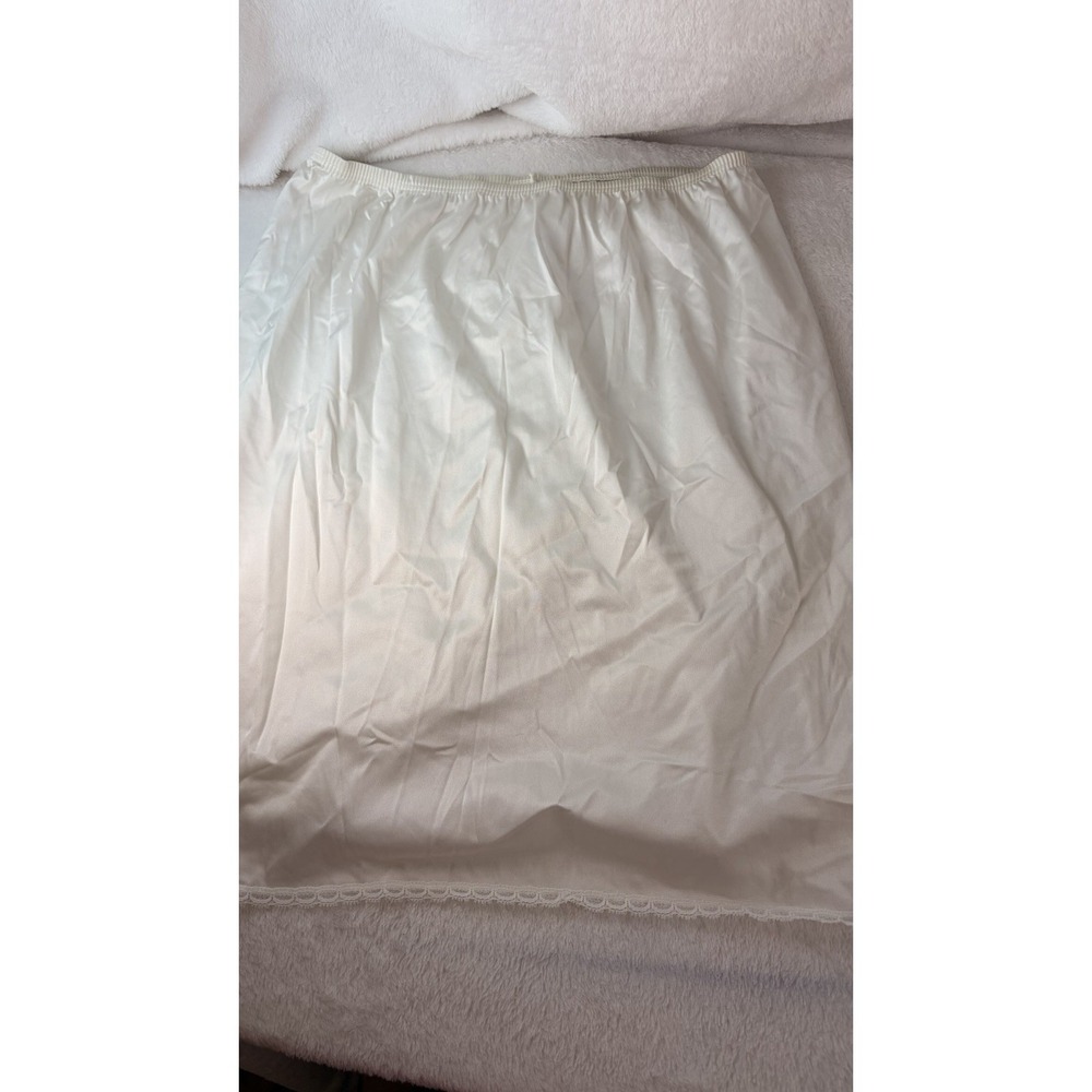 Vintage 80s Vanity Fair White Nylon Half Slip Skirt Side Slit Lace Trim Size Med